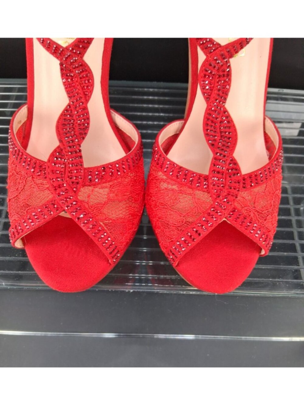 Dream Pairs Womens Red Rhinestone Lace High Heels Size 6.5 - Picture 5 of 6